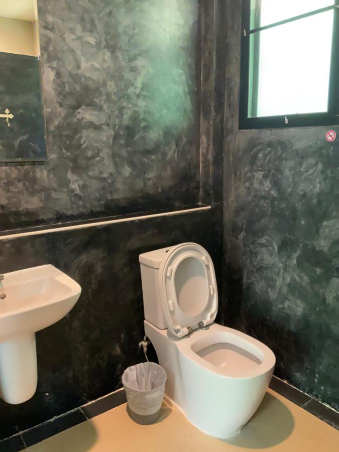 Chai Nat Baan Tonjaeng Resort מראה חיצוני תמונה